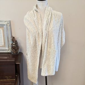 hyber nation terry nubby wrap with pockets